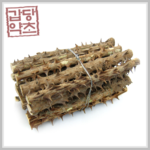 충북제천 엄나무 1단(음나무,해동목,자추목) 약 350g